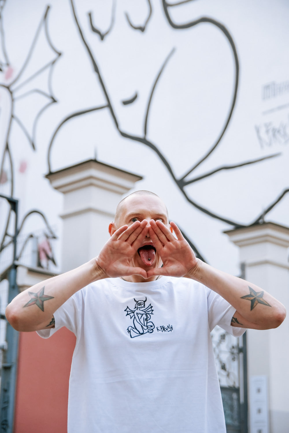 Kristians Brekte. T-Shirt, The Egyptian Goddess Hator