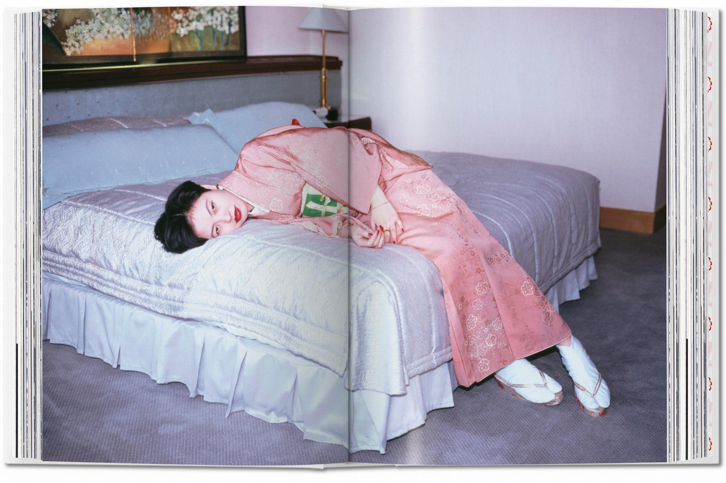 Araki. 40th Ed. (Adults only)