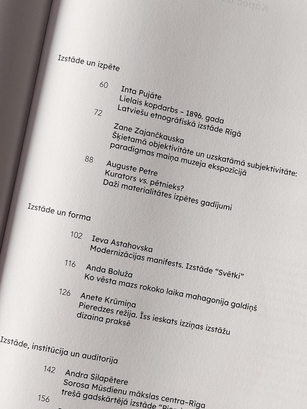 Izstādes dzimšana. Kuratoriālās prakses atmiņas institūcijās